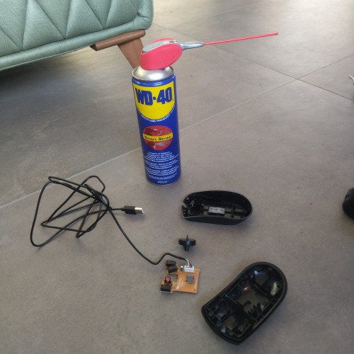 WD40 για το ποντικάκι