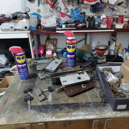 Επισκευή  με WD 40