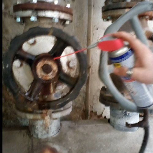 ΧΡΗΣΗ WD-40