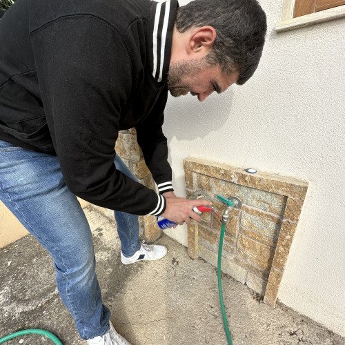 ΑΦΑΙΡΕΣΗ ΣΚΟΥΡΙΑΣ ΚΑΙ ΛΙΠΑΝΣΗ ΤΟΥ ΣΦΙΓΚΤΗΡΑ ΤΗΣ ΒΡΥΣΗΣ