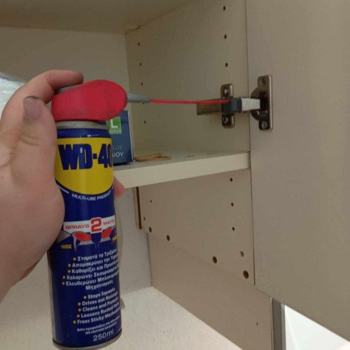 στα ντουλαπια